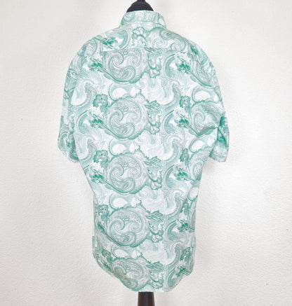 Einzigartiges und nachhaltiges Vintage Kurzarmhemd in mint-weiss mit Paisley. Back.