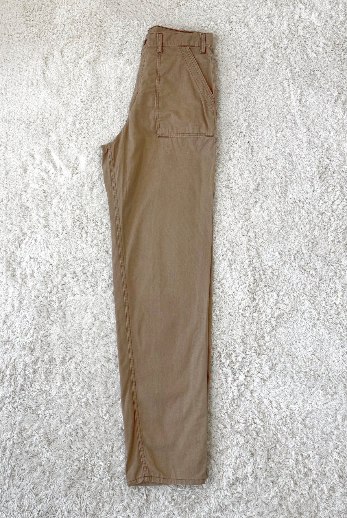 Einzigartige und nachhaltige Vintage Hose in hellbraun von Rifle. Side.